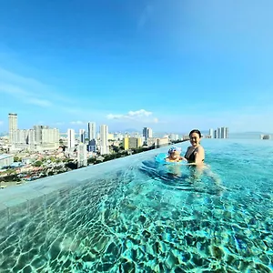 https://the-first-rooftop-infinity-sky-pool-beacon-executive.georgetown-hotels.org